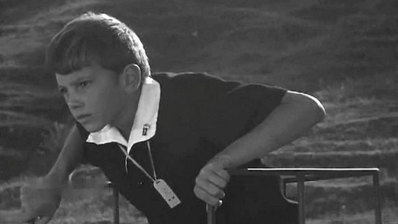 кадр из фильма У моря, где мы играли