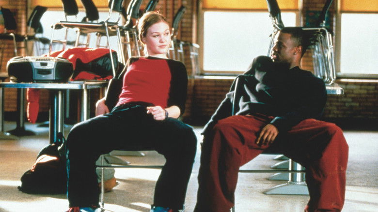 кадр из фильма За мной последний танец