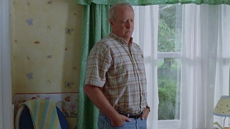 кадр из фильма Июньский жук