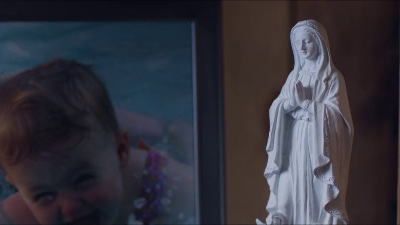 кадр из фильма At the Gates