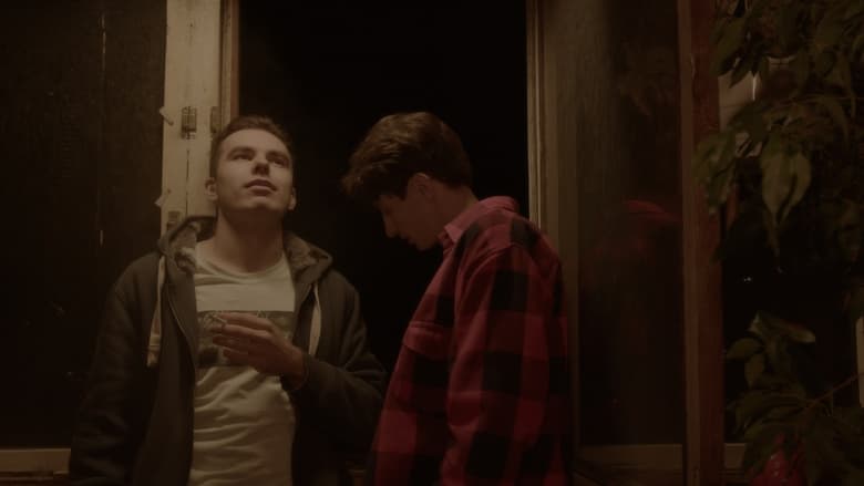 кадр из фильма Надто Близько