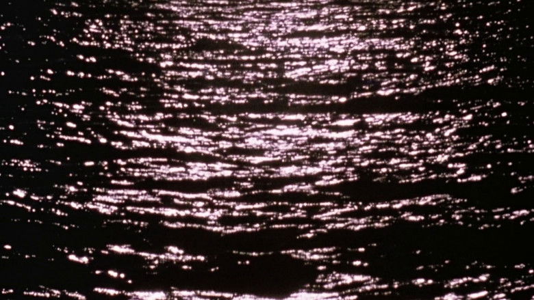 кадр из фильма Crack Glass Eulogy