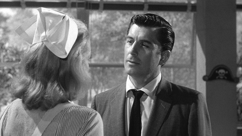 кадр из фильма Обнажённый поцелуй