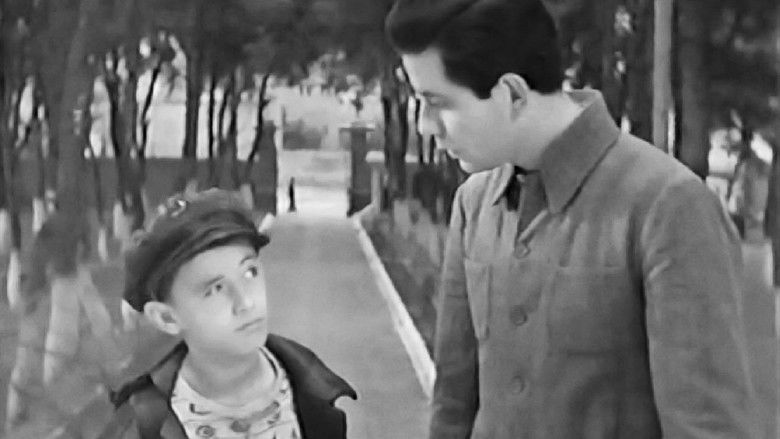 кадр из фильма Το Ξυπόλητο Τάγμα