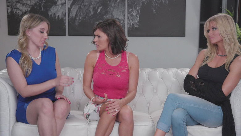 кадр из фильма Lesbian Cheating Wives