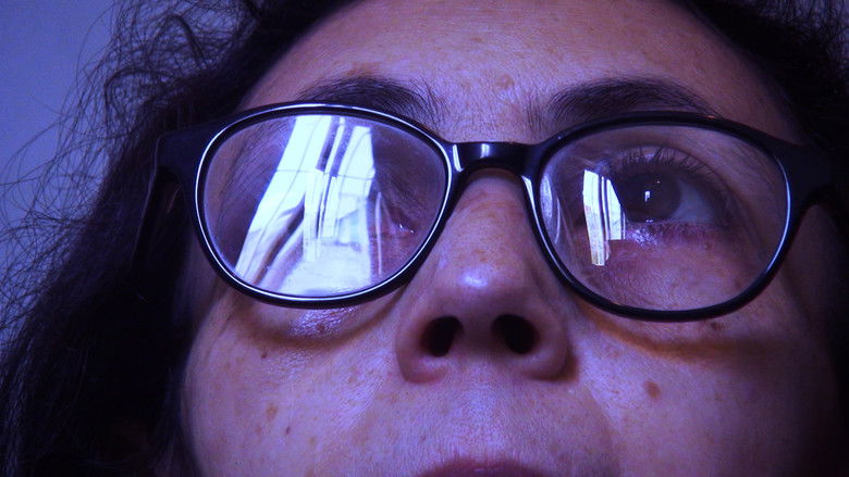 кадр из фильма Esta casa ya no nos alberga