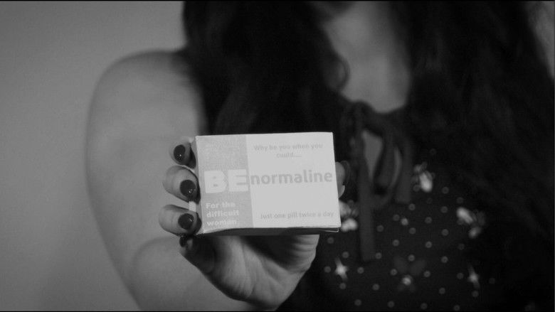 кадр из фильма BENORMALINE