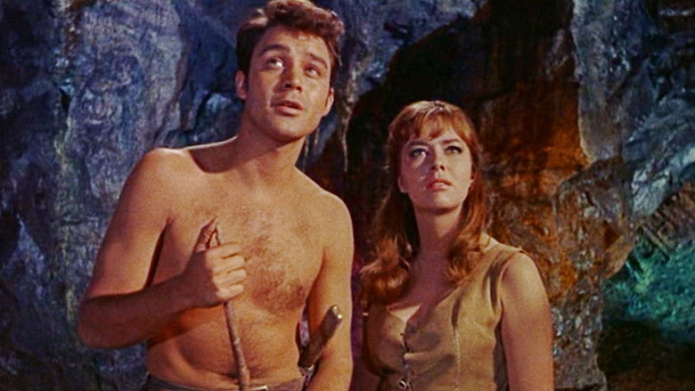 кадр из фильма Остров приключений