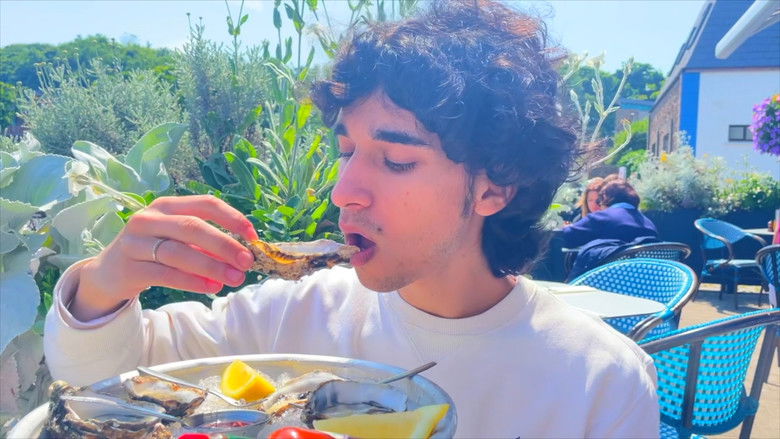 кадр из фильма Summer on a solitary beach