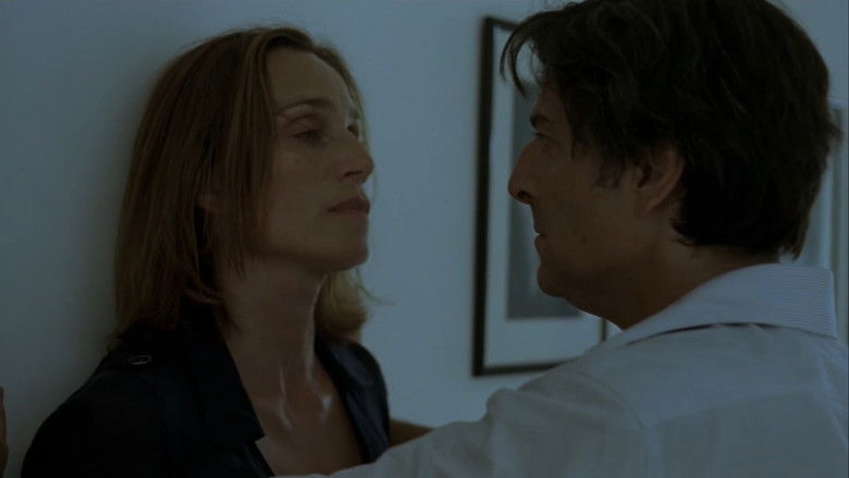 кадр из фильма Влечение