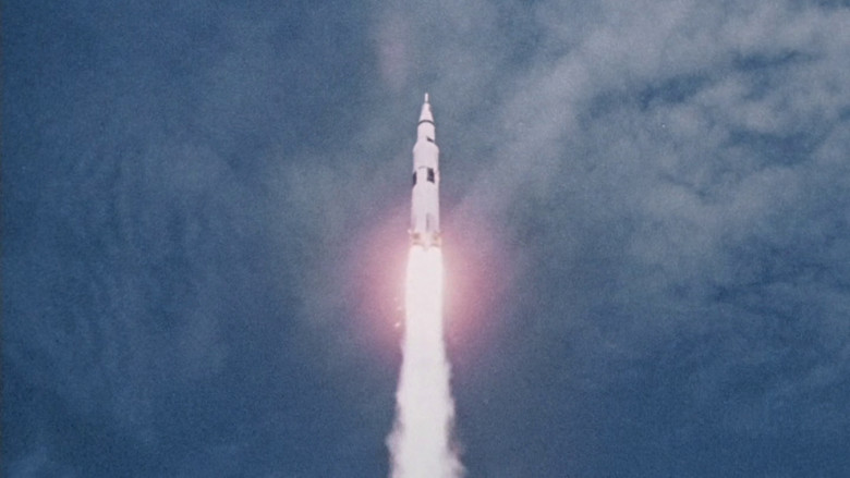 кадр из фильма Для всего человечества