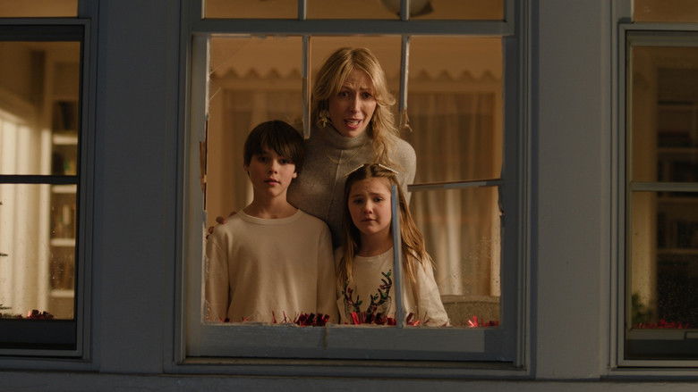 кадр из фильма The Christmas Letter