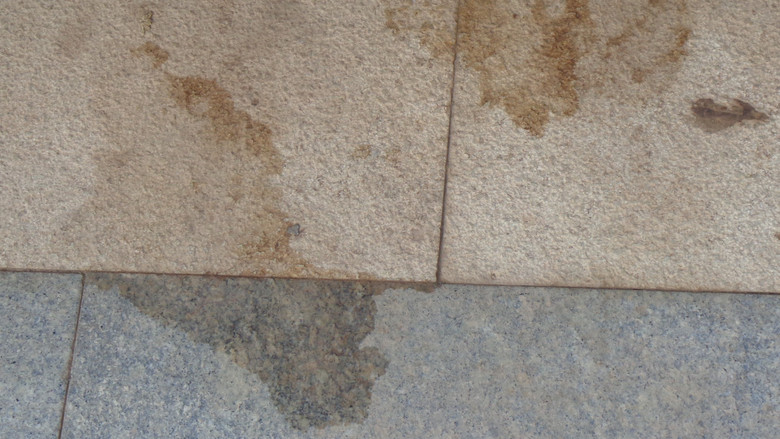 кадр из фильма plats bruts