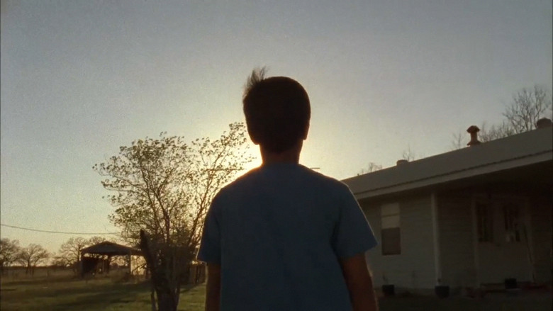 кадр из фильма Spark