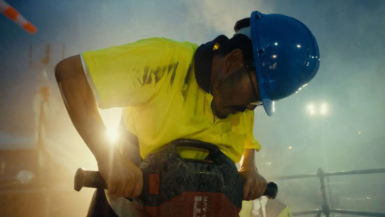 кадр из фильма Teatres de campanya_Interferència 01: Promeses i accidents