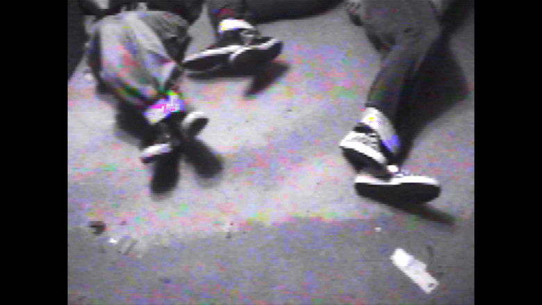 кадр из фильма SIGN-OFF