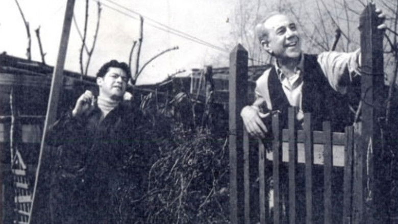 кадр из фильма За длинной стеной