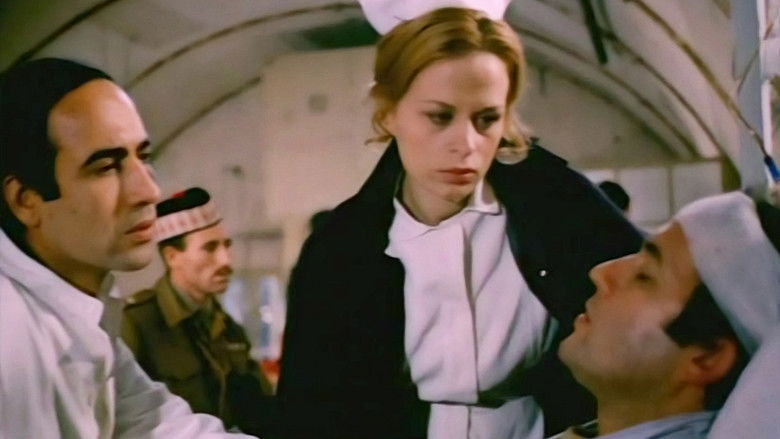 кадр из фильма Η Δασκάλα με τα Ξανθά Μαλλιά