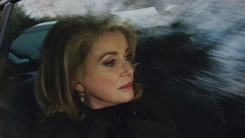 кадр из фильма Catherine Deneuve, belle et bien là