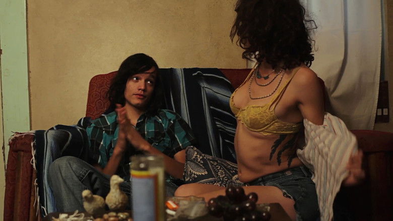 кадр из фильма Marfa Girl