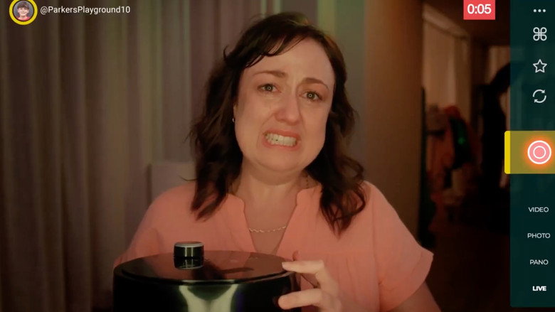 кадр из фильма Clickbait: Unfollowed