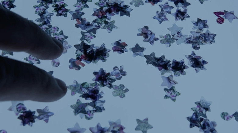 кадр из фильма refrigerator hum