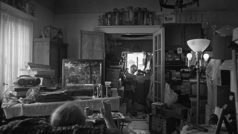 кадр из фильма A Simple Machine