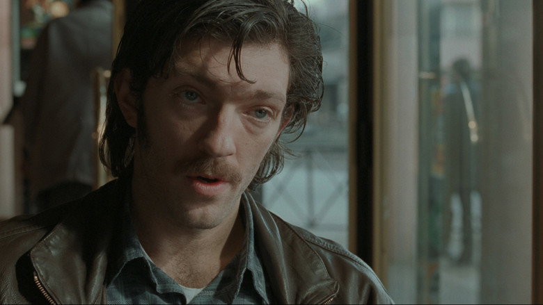 кадр из фильма Читай по губам