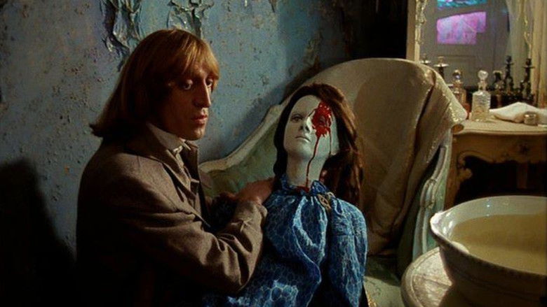 кадр из фильма Господин оформитель