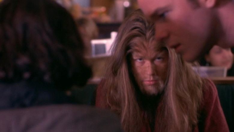 кадр из фильма Охота на оборотня