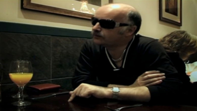 кадр из фильма The Dirty Digger