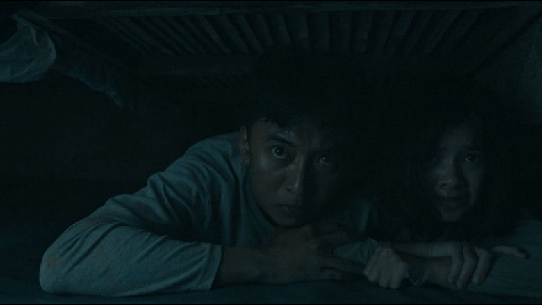 кадр из фильма Pamali: Dusun Pocong