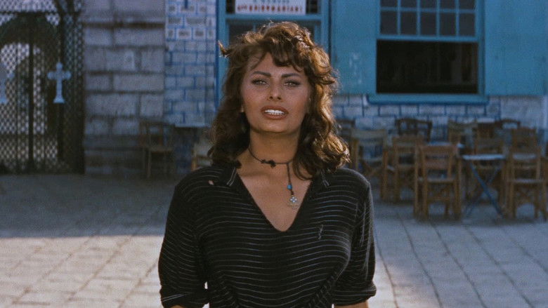 кадр из фильма Мальчик на дельфине