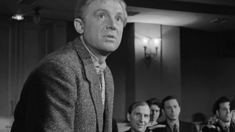 кадр из фильма Берегись автомобиля