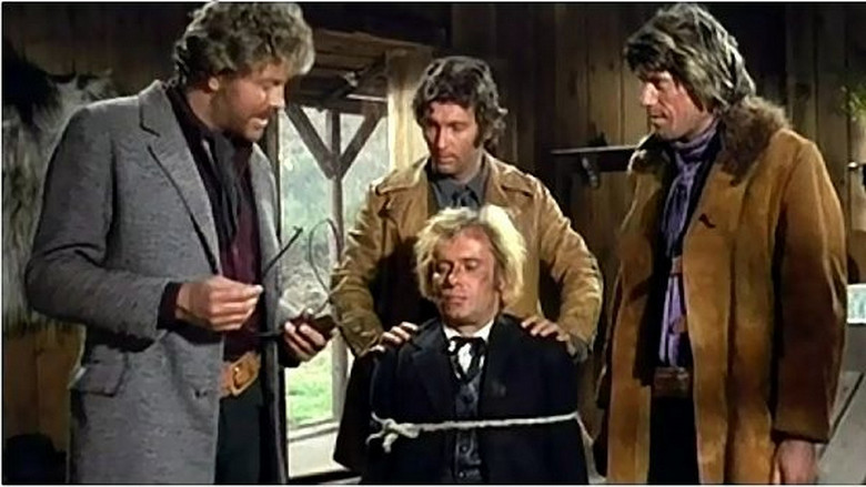 кадр из фильма Сартана в долине смерти