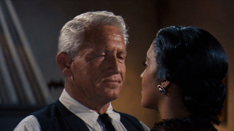 кадр из фильма Сломанное копье