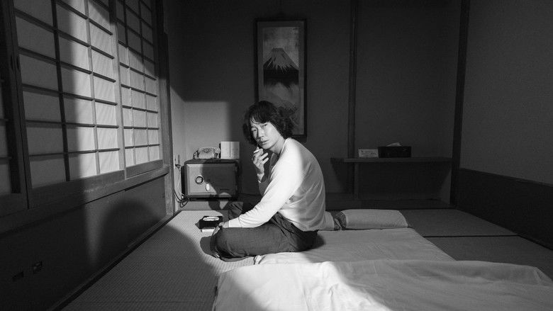 кадр из фильма 星と月は天の穴