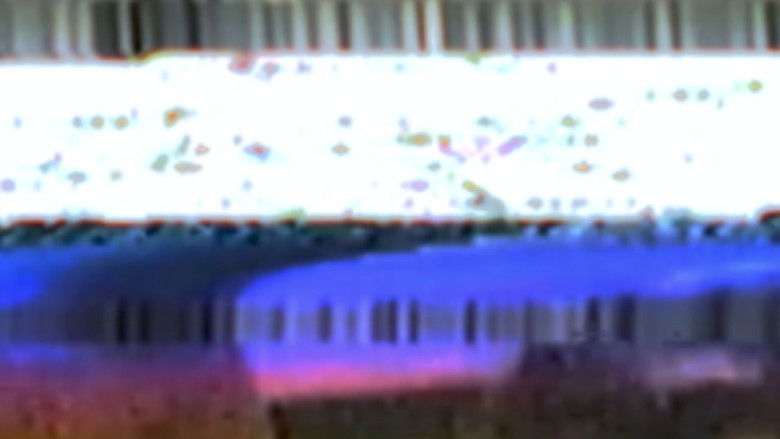 кадр из фильма Comphet