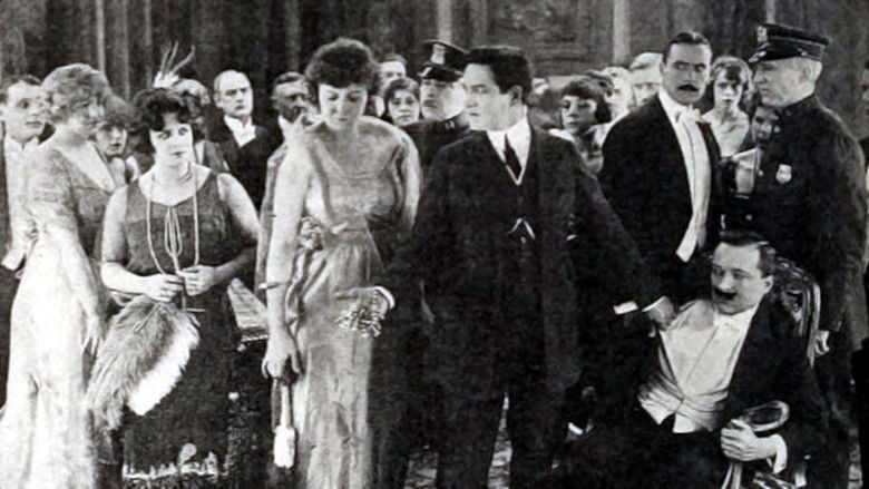 кадр из фильма The Whirlwind