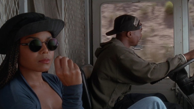 кадр из фильма Поэтичная Джастис