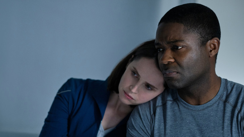 кадр из фильма Полночное небо