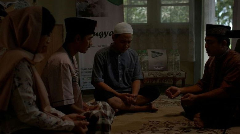 кадр из фильма Dancing Colors