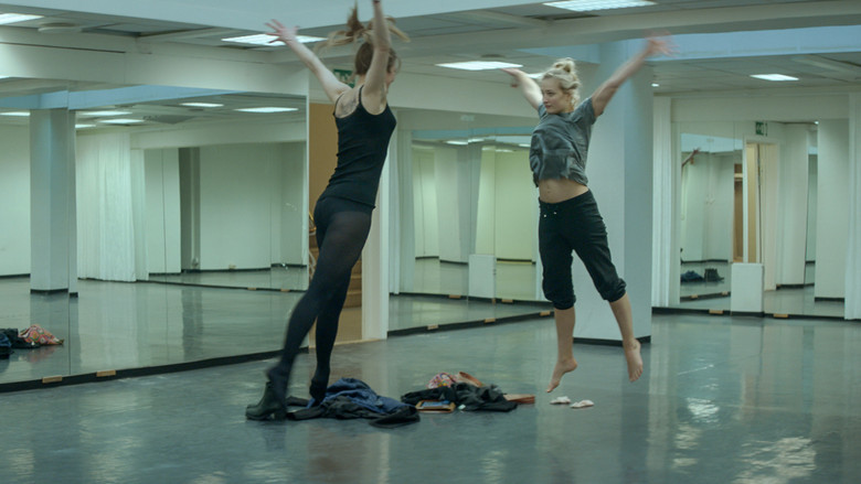 кадр из фильма Ближайший