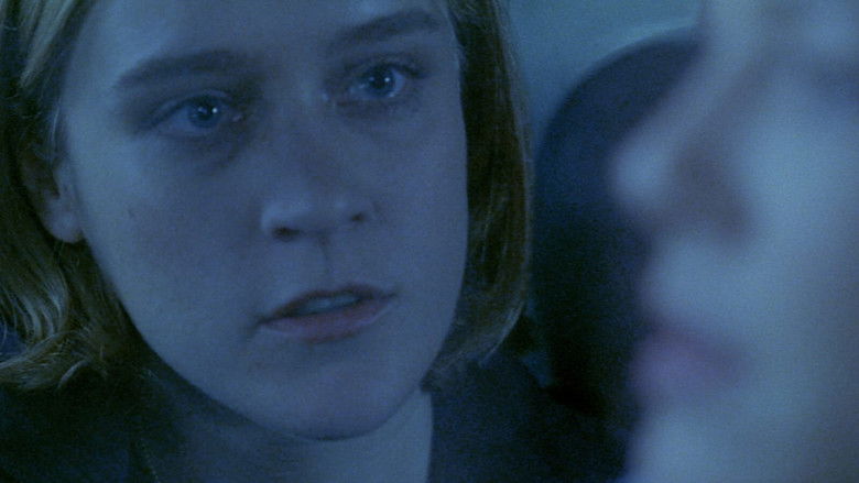 кадр из фильма Демон-любовник