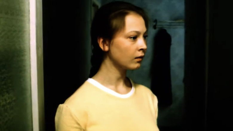 кадр из фильма Чужие письма