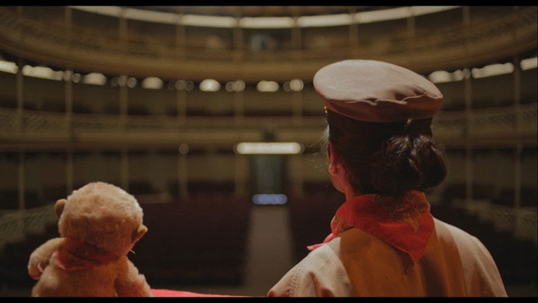 кадр из фильма El Mono Cilindrero