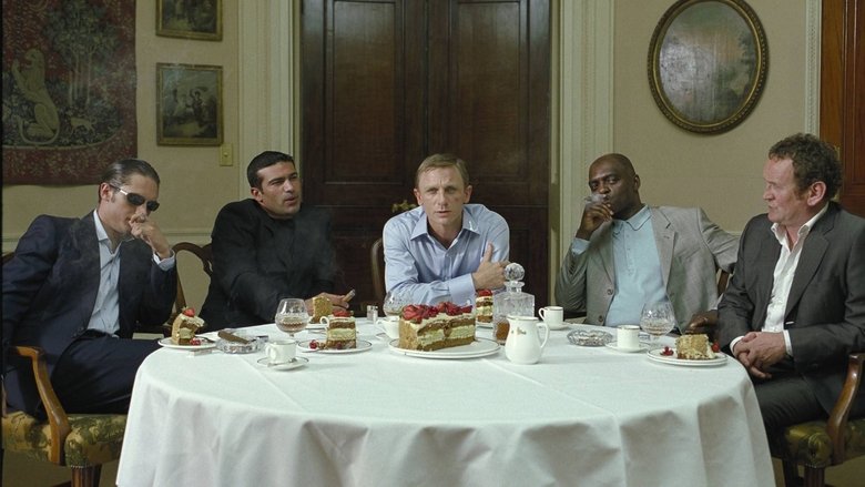 кадр из фильма Слоеный торт