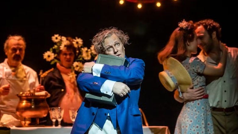 кадр из фильма L'Avare