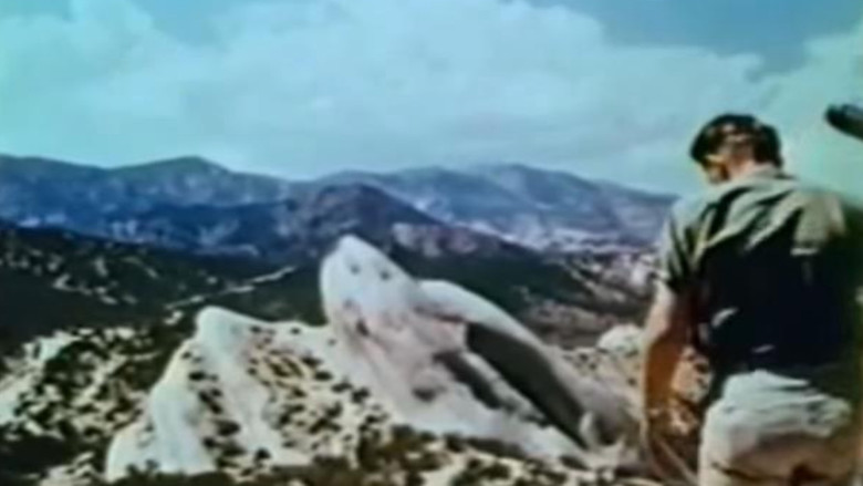 кадр из фильма Teenagers Battle the Thing