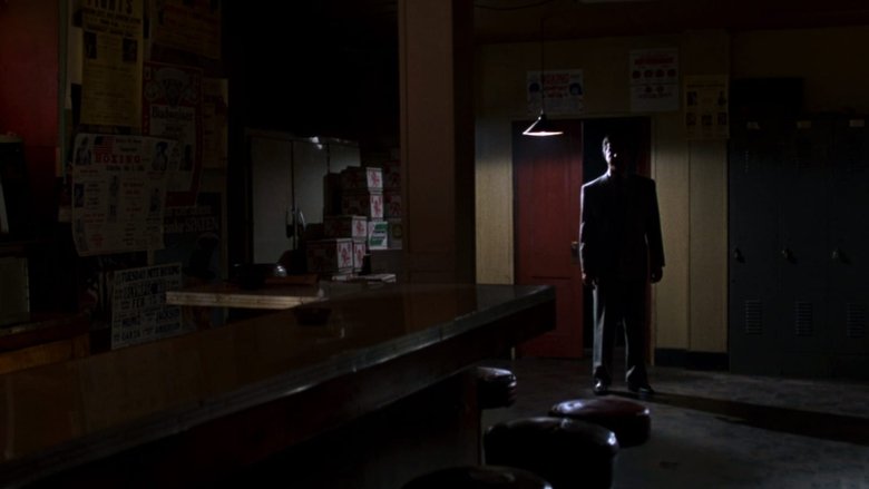 кадр из фильма Игорный дом